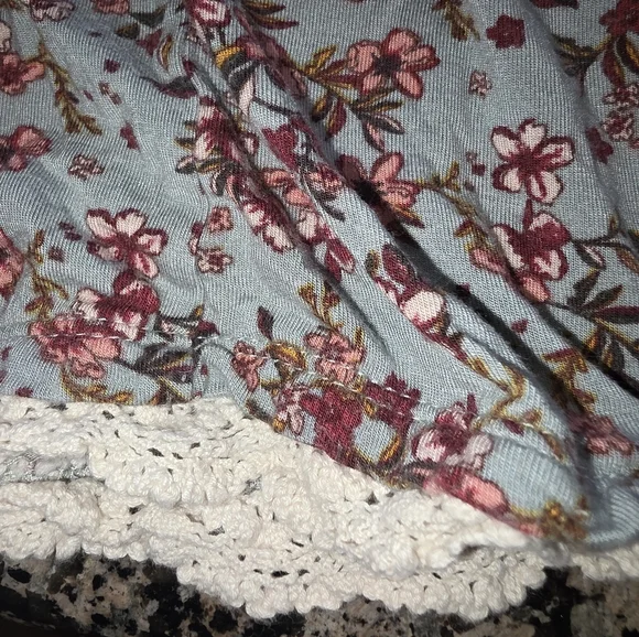 Rewind Blue Fitted Ruffled Blouse - Picture 2 of 3